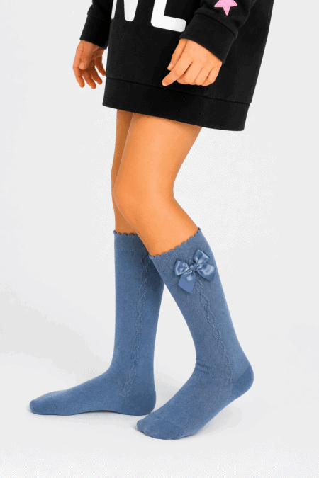 Meias Altas em Algodão Penteado Superior com Trabalhado e Laço de Cetim | Sem Costura na Biqueira | Ref.15573 - Azul Francês, 31-34